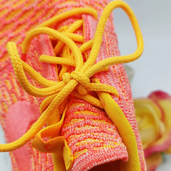 Nike Sneakers | Orange/Mango Roshe Fly Knits / Orange & Yellow - Picture 5 of 6